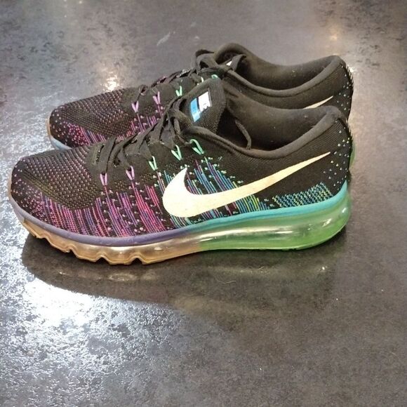 Nike sneakers - Picture 3 of 6